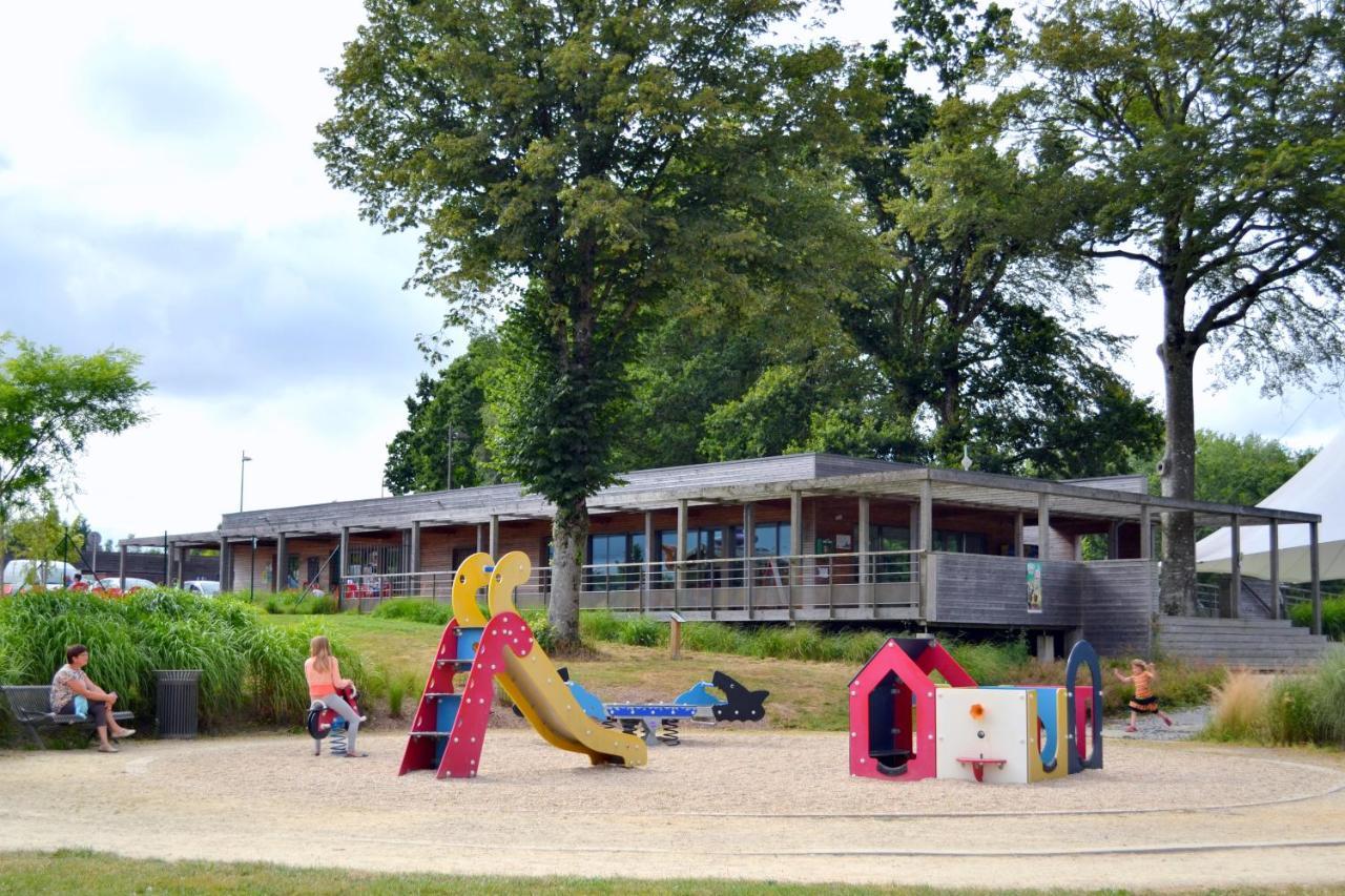 Camping Aquarev Hotel Loudeac Exterior photo