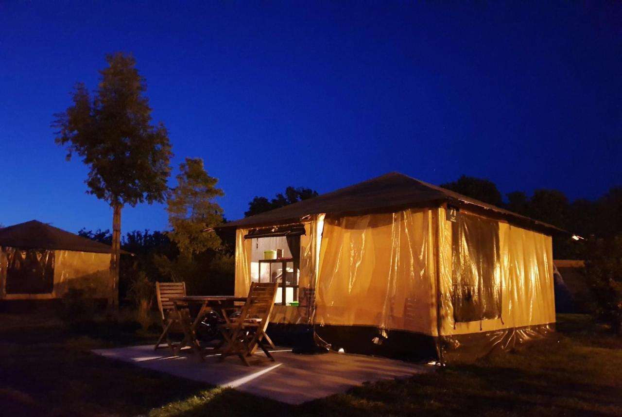 Camping Aquarev Hotel Loudeac Exterior photo